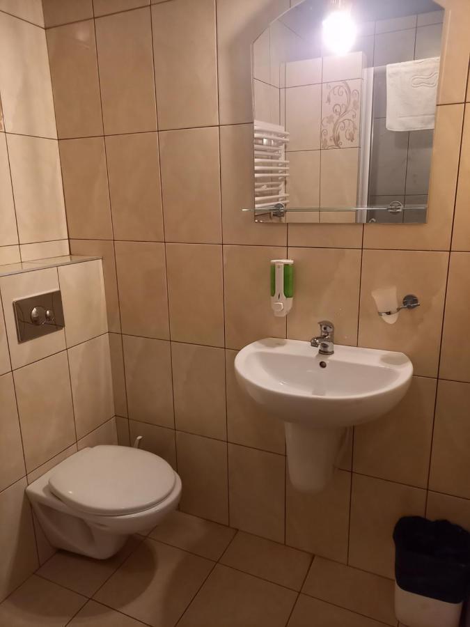 Dworek Staropolski Poznan Ngoại thất bức ảnh