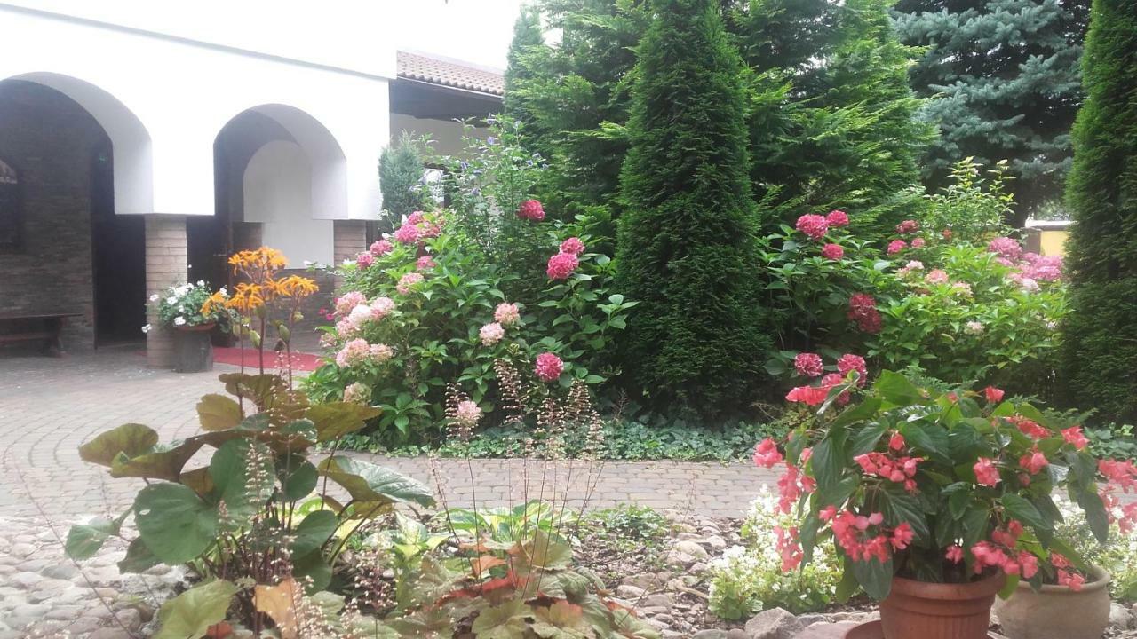 Dworek Staropolski Poznan Ngoại thất bức ảnh